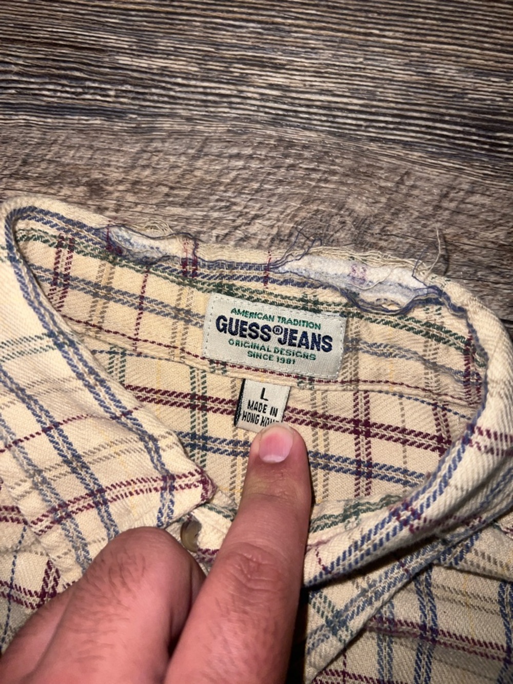 Guess Flannel bundle - Picture 2 of 6